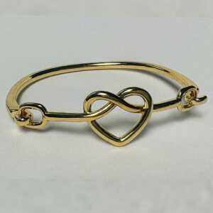 Bracelete detalhado