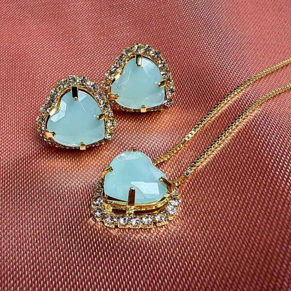 Conjunto coração tiffany dourado
