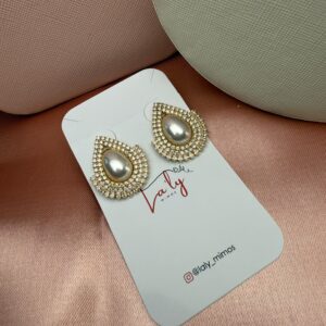 Brinco gota strass pérola