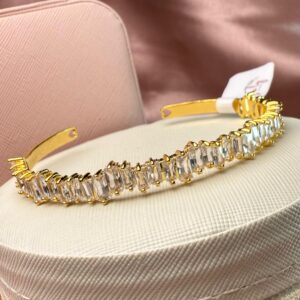 Bracelete cravejado regulável