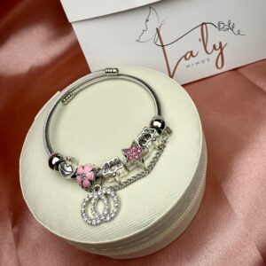 Pulseira infantil com berloque